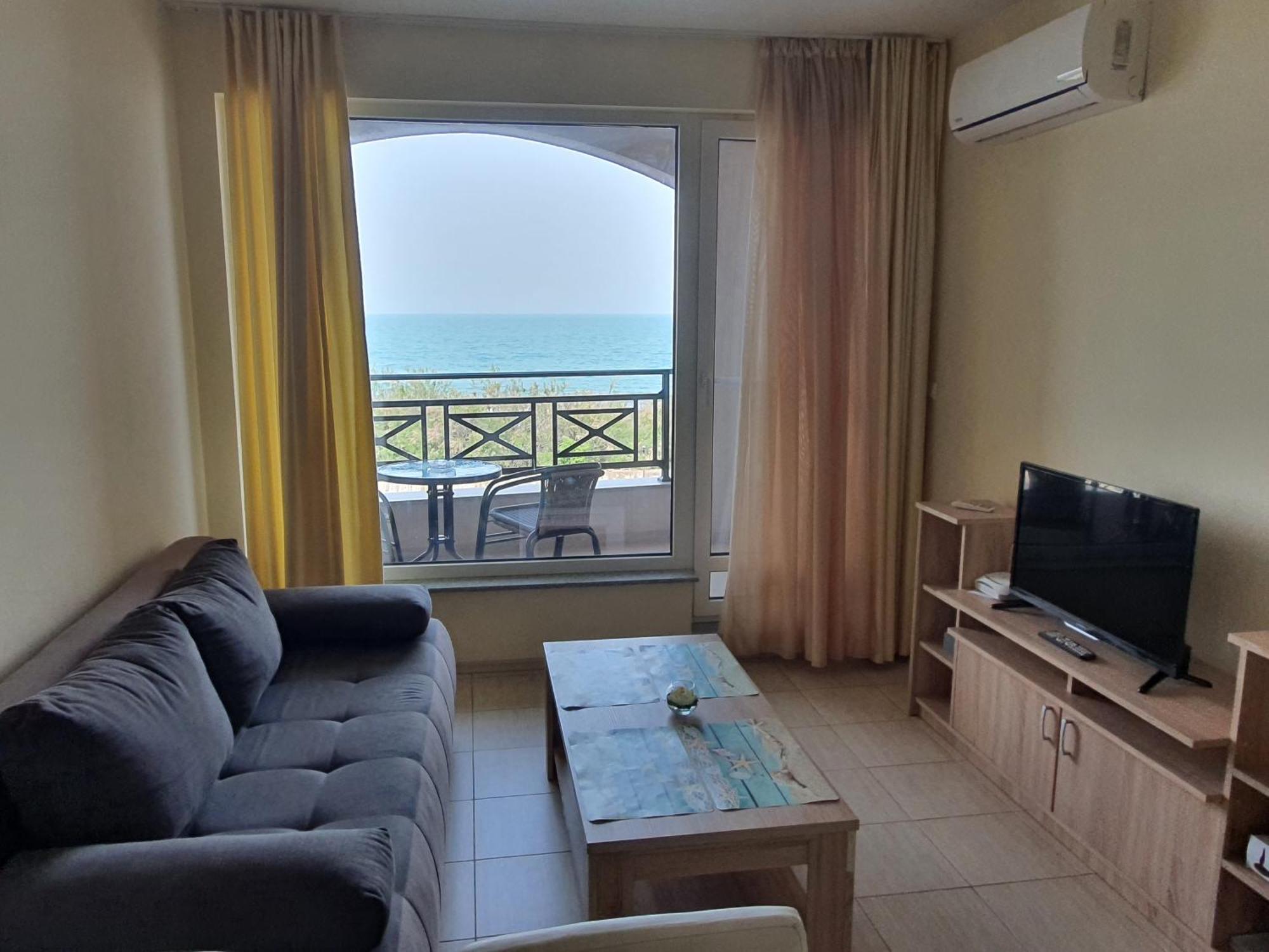Таня 8 Apartment Pomorie Exterior photo